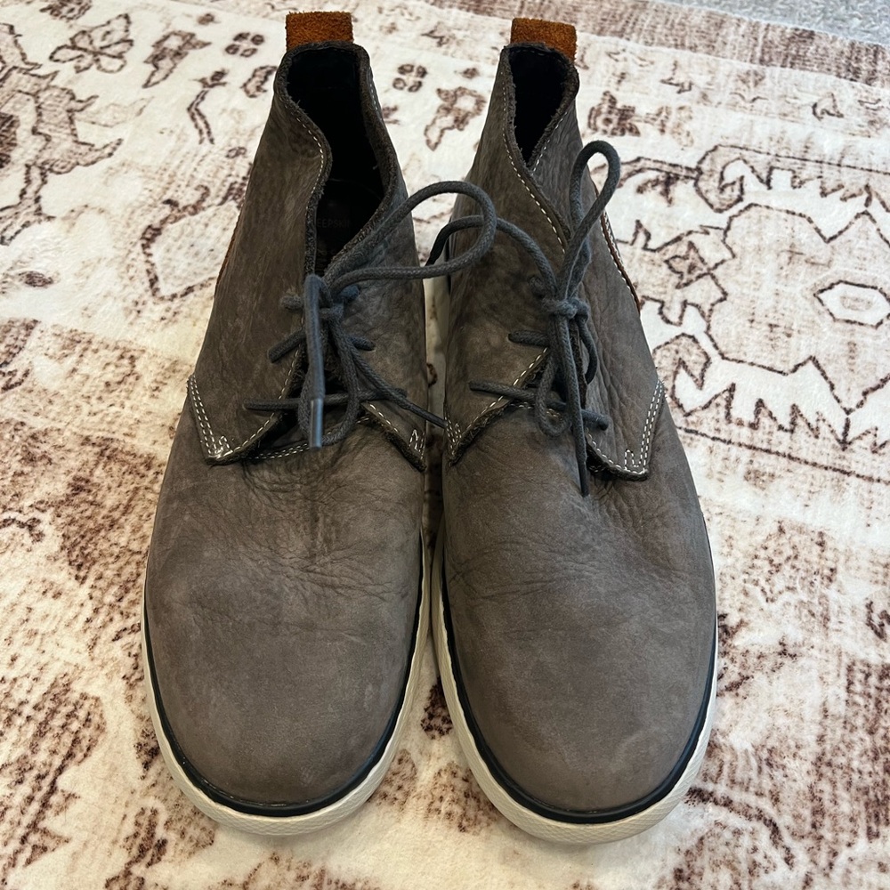 Johnston & Murphy shoes Size 9